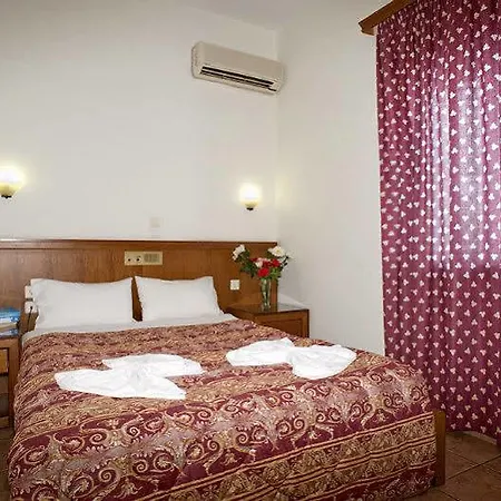 Nontas Hotel *