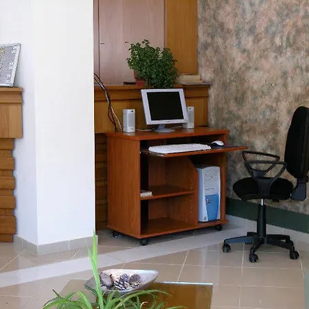 Hotel Nontas Agioi Apostoli (Crete)